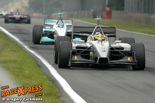 Ryan Dalziel in de Pacific Coast bolide